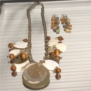 CHUNKY JEWELRY SET (Earrings and Necklace)